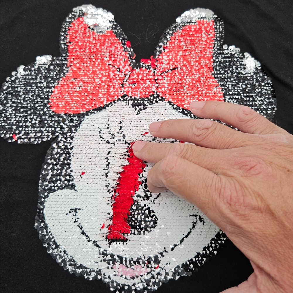 Disney Minnie Mouse Sequin Flip T Shirt Black Girls Size Youth Large - Picture 2 of 7